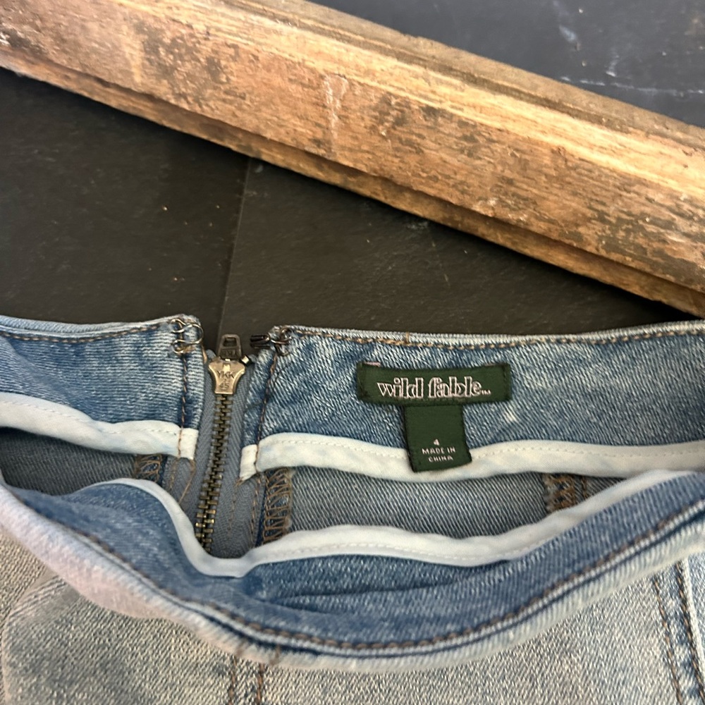 Wild fable jean skirt size 4